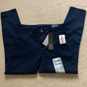 1822 Denim Ankle Skinny Jeans